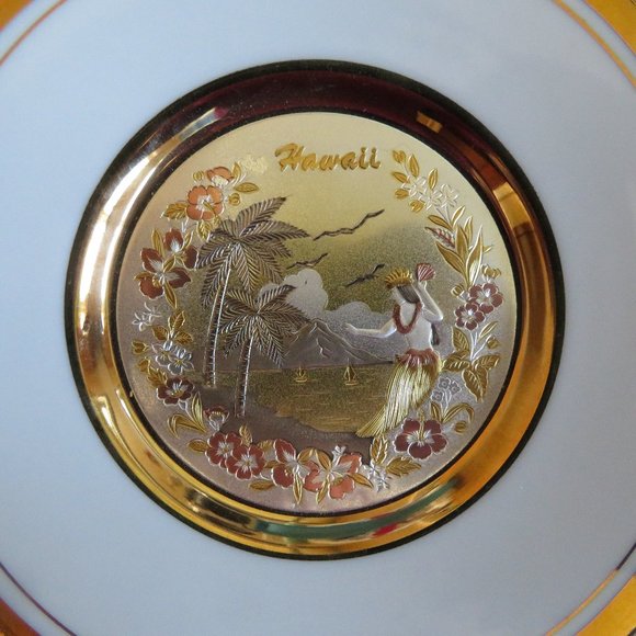 Art of Chokin 24K Ceramic Plate Hawaii 6" Dia. (165C) - Picture 1 of 6